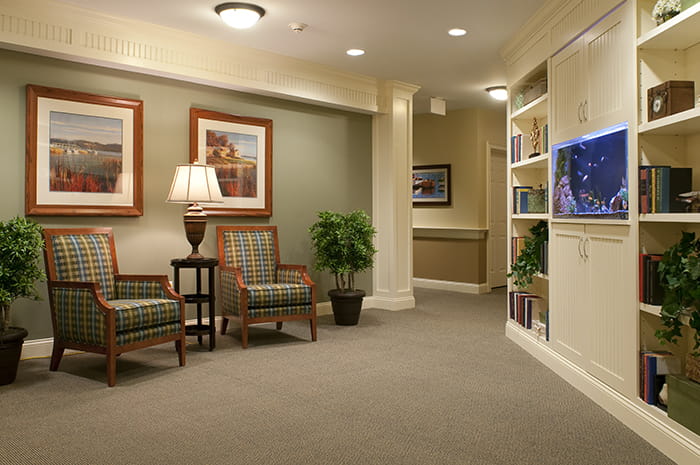 Brightview Concord River Seating Area with Aquarium - Massachusetts Senior Living