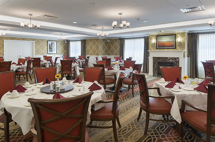 Brightview Randolph Dining Room - New Jersey Senior Living