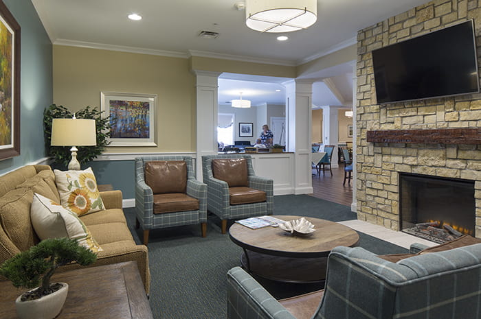 Brightview Tenafly Living Room - New Jersey Senior Living