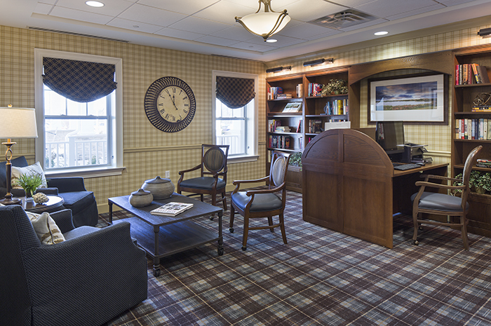 Brightview Warren Library - New Jersey Senior Living