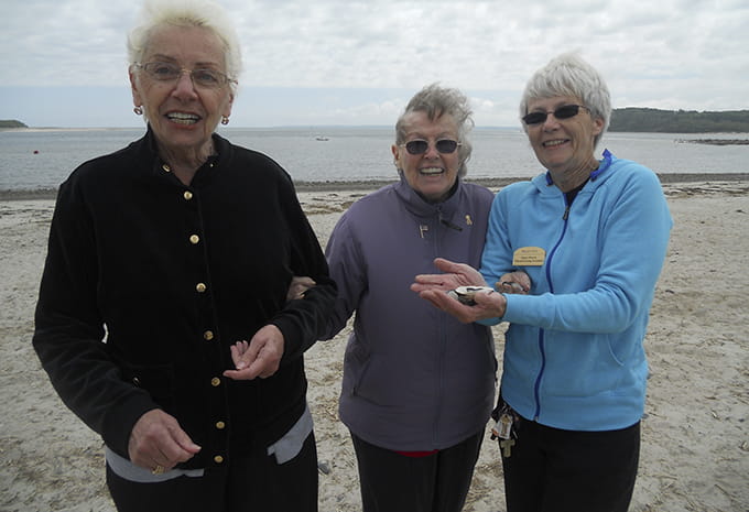 Brightview Wellspring Village Memory Care Residents spending the day at the shore