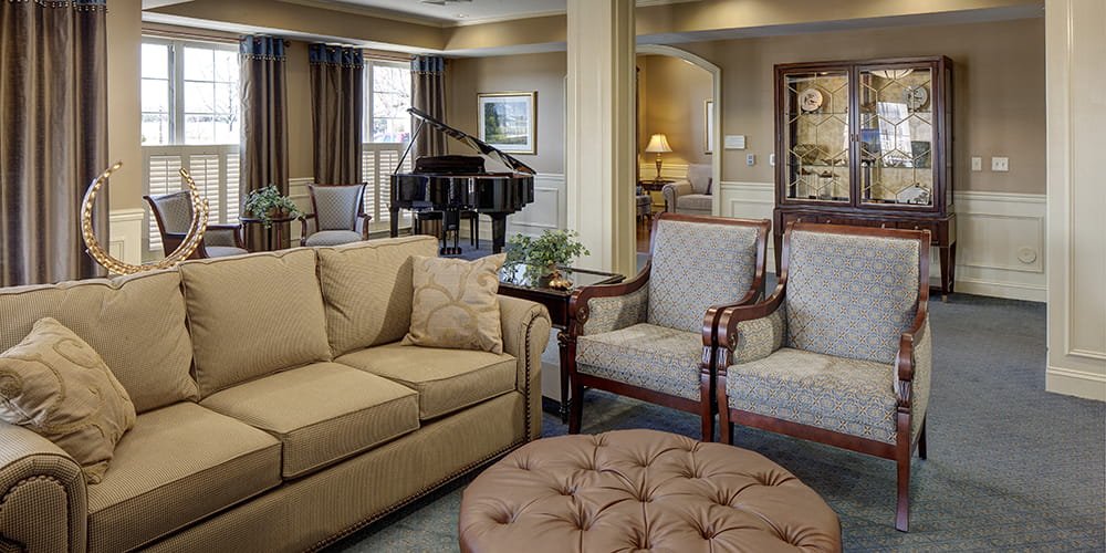 Brightview South River Living Room - Maryland Senior Living